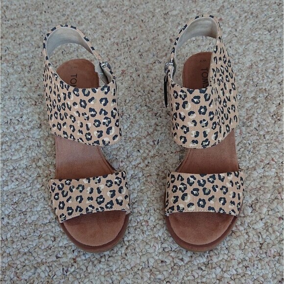 TOMS OrthoLite Majorca Cutout Sandals Natural Textured Cheetah size 7 - Picture 2 of 16
